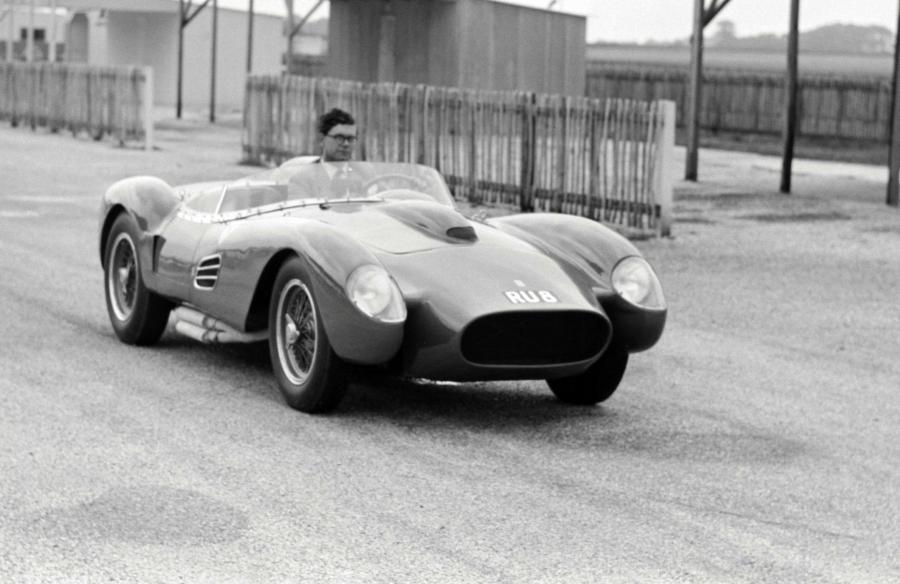  Ferrari 250 Testarossa (0736TR) 1957 года  (фото 5 из 9)